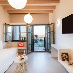 Apartment V77 Seafront, Rethymno (Crete)